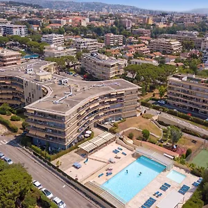 Aparthotel Heliotel Marine, Saint-Laurent-du-Var