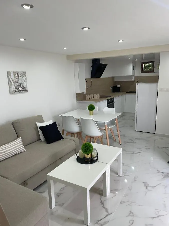 Apartment Appartement Sur Saint Laurent Du Var France